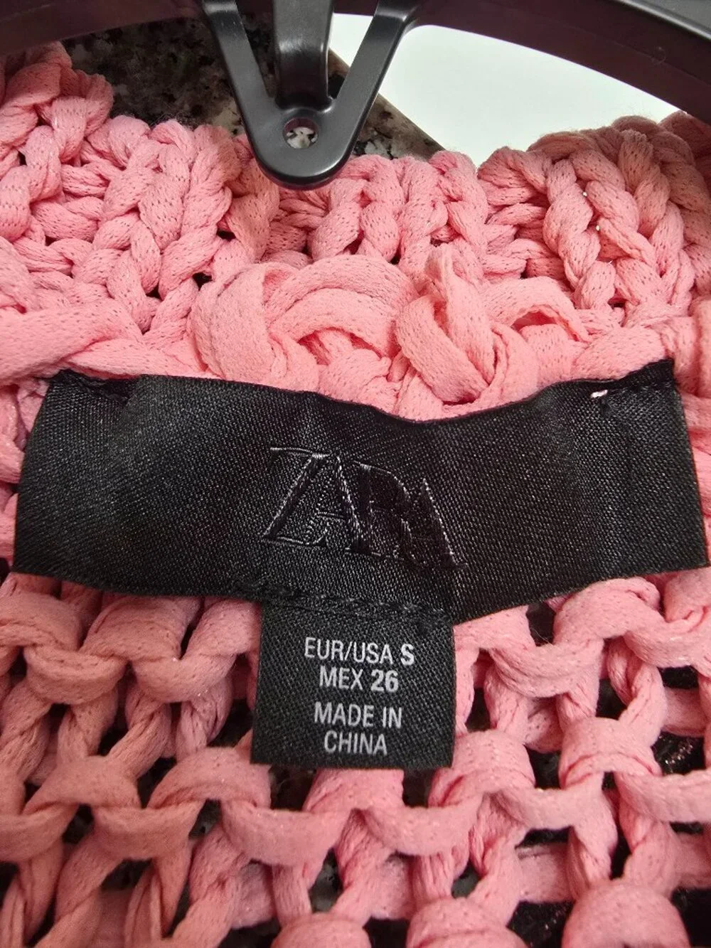 Zara Bloggers Fav Floral Button Knit Pink Vest Zara